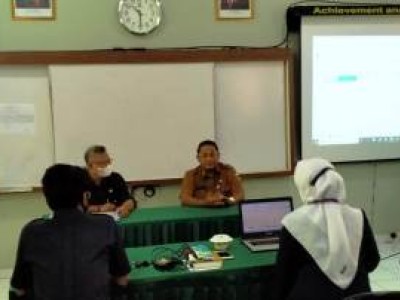 Monitoring Dinas Pendidikan pelaksanan US TA 2021/2022