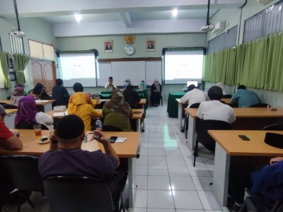 Rapat kedinasan