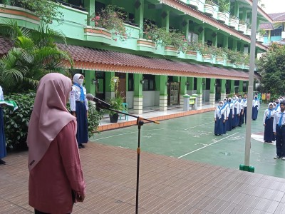 Pelantikan Anggota PMR