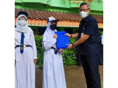 Juara lomba di bulan bahasa