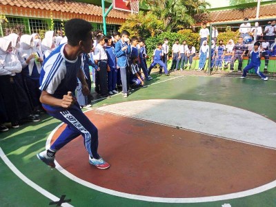 Classmeet-Futsal Shooting