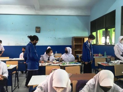 Classmeeting-Melukis